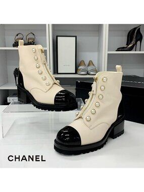 Chanel CC Logo Leather Patent Pearl Short Boots Bicolor